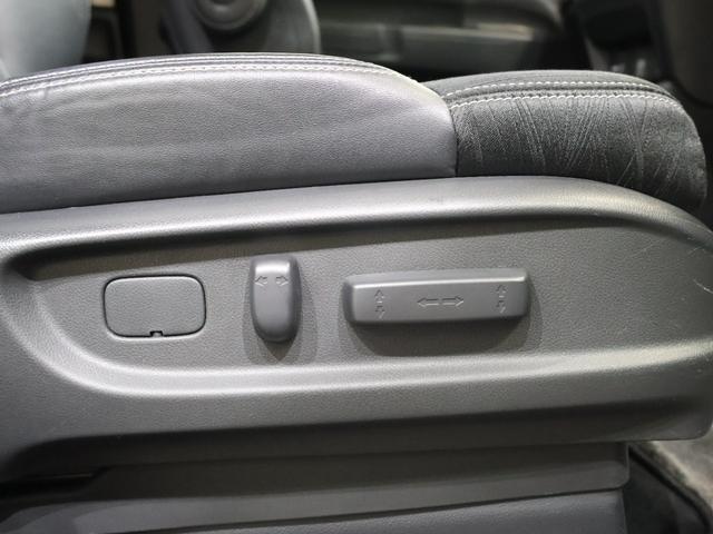 高級車の代名詞！運転席はパワーシートとなっております！