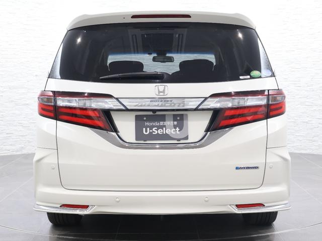 有料になりますが、ホンダ純正のボディーコートもご用意しております！ガラス系やポリマーコーティングなど、お好みに合わせてお選び頂けます！新車の輝きに近づき、洗車などのお手入れも楽々です！