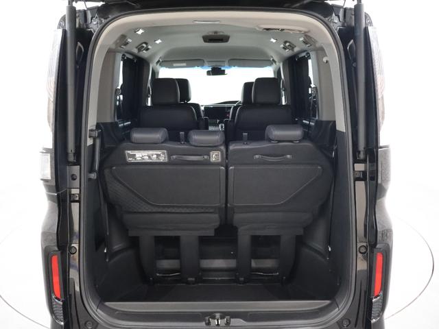 ステップワゴンスパーダ ｅ：ＨＥＶスパーダＧ・ＥＸホンダセンシング　純正ナビ　バックカメラ　両側パワースライドドア　わくわくゲート　シートヒーター　ＥＴＣ　ＬＥＤライト　フォグ　社外ＡＷ　エアバック　地デジ　クルコン　サイドエアバッグ　シ－トヒ－タ－　衝突軽減システム（24枚目）