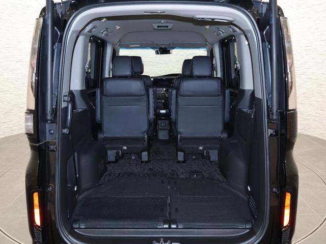 ステップワゴンスパーダ ｅ：ＨＥＶスパーダＧ・ＥＸホンダセンシング　純正ナビ　バックカメラ　両側パワースライドドア　わくわくゲート　シートヒーター　ＥＴＣ　ＬＥＤライト　フォグ　社外ＡＷ　エアバック　地デジ　クルコン　サイドエアバッグ　シ－トヒ－タ－　衝突軽減システム（25枚目）