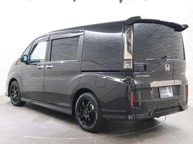 ステップワゴンスパーダ ｅ：ＨＥＶスパーダＧ・ＥＸホンダセンシング　純正ナビ　バックカメラ　両側パワースライドドア　わくわくゲート　シートヒーター　ＥＴＣ　ＬＥＤライト　フォグ　社外ＡＷ　エアバック　地デジ　クルコン　サイドエアバッグ　シ－トヒ－タ－　衝突軽減システム（32枚目）
