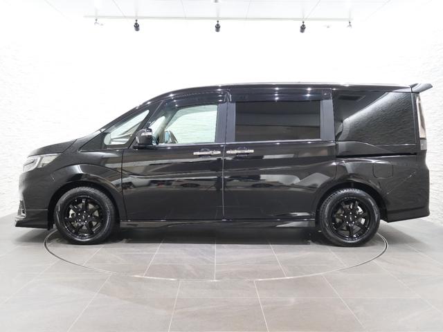 ステップワゴンスパーダ ｅ：ＨＥＶスパーダＧ・ＥＸホンダセンシング　純正ナビ　バックカメラ　両側パワースライドドア　わくわくゲート　シートヒーター　ＥＴＣ　ＬＥＤライト　フォグ　社外ＡＷ　エアバック　地デジ　クルコン　サイドエアバッグ　シ－トヒ－タ－　衝突軽減システム（33枚目）