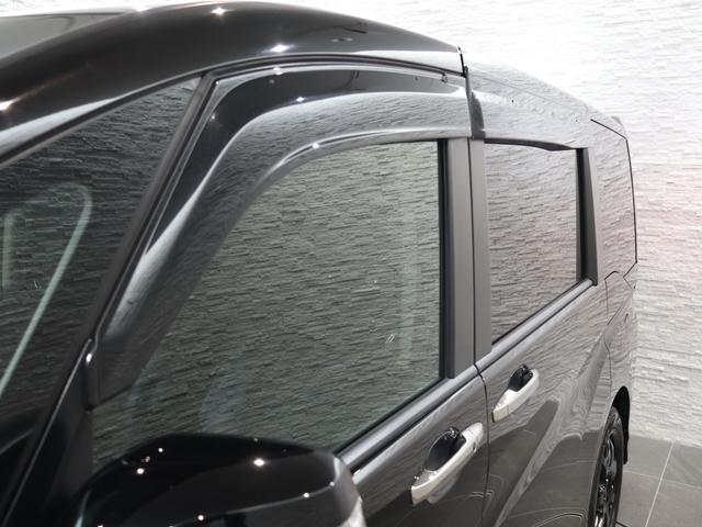 ステップワゴンスパーダ ｅ：ＨＥＶスパーダＧ・ＥＸホンダセンシング　純正ナビ　バックカメラ　両側パワースライドドア　わくわくゲート　シートヒーター　ＥＴＣ　ＬＥＤライト　フォグ　社外ＡＷ　エアバック　地デジ　クルコン　サイドエアバッグ　シ－トヒ－タ－　衝突軽減システム（36枚目）