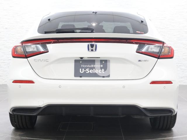 シビック ｅ：ＨＥＶＥＸ　当社デモカー　純正ホンダコネクトディスプレイ　バックカメラ　パーキングセンサー　ブラインドスポットインフォメーション　電動シート　シートヒーター　電動サンルーフ　ＥＴＣ　ＬＥＤライト　Ｂカメラ　ＥＳＣ（27枚目）