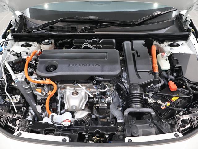 シビック ｅ：ＨＥＶＥＸ　当社デモカー　純正ホンダコネクトディスプレイ　バックカメラ　パーキングセンサー　ブラインドスポットインフォメーション　電動シート　シートヒーター　電動サンルーフ　ＥＴＣ　ＬＥＤライト　Ｂカメラ　ＥＳＣ（33枚目）