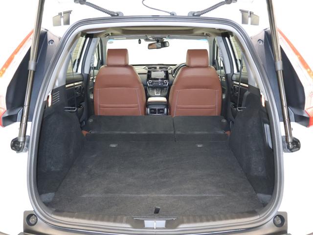 ＣＲ－Ｖハイブリッド ｅ：ＨＥＶＥＸ・マスターピース　４ＷＤ　純正ナビ　バックカメラ　ステアリングヒーター　パワーテールゲート　電動サンルーフ　ＥＴＣ　ＬＥＤライト　フォグ　電動バックドア　衝突軽減ブレーキ　クルコン　Ｂカメラ　ＬＥＤヘッドライト　ＤＶＤ（22枚目）