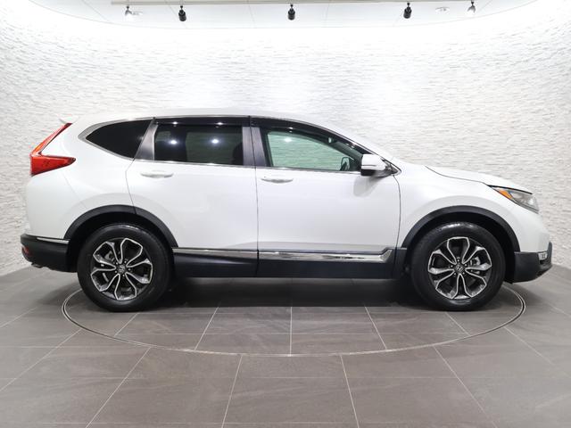 ＣＲ－Ｖハイブリッド ｅ：ＨＥＶＥＸ・マスターピース　４ＷＤ　純正ナビ　バックカメラ　ステアリングヒーター　パワーテールゲート　電動サンルーフ　ＥＴＣ　ＬＥＤライト　フォグ　電動バックドア　衝突軽減ブレーキ　クルコン　Ｂカメラ　ＬＥＤヘッドライト　ＤＶＤ（25枚目）