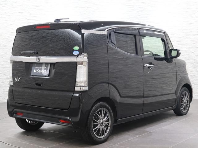 有料になりますが、ホンダ純正のボディーコートもご用意しております！ガラス系やポリマーコーティングなど、お好みに合わせてお選び頂けます！新車の輝きに近づき、洗車などのお手入れも楽々です！