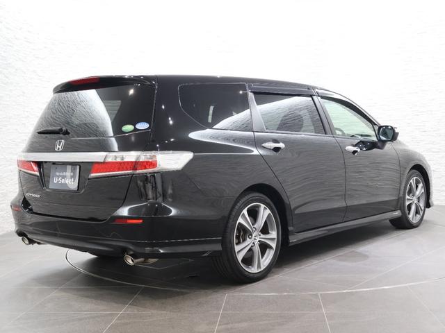 有料になりますが、ホンダ純正のボディーコートもご用意しております！ガラス系やポリマーコーティングなど、お好みに合わせてお選び頂けます！新車の輝きに近づき、洗車などのお手入れも楽々です！