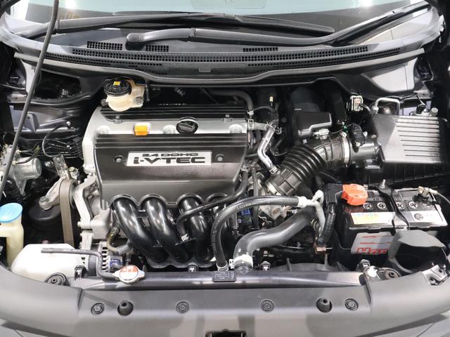 エンジンルームもピカピカに仕上げております！