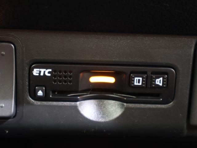 N-ONE プレミアムツアラーSSネオクラシックレーサーパッケジ 純正ナビ バックカメラ クルーズコントロール シートヒーター パドルシフト ETC HIDライト フォグ ワンセグTV ECON エアバッグ DVD ベンチシート Bカメラ ターボ 横滑り防止装置(11枚目)