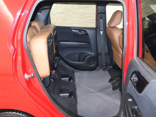 N-ONE プレミアムツアラーSSネオクラシックレーサーパッケジ 純正ナビ バックカメラ クルーズコントロール シートヒーター パドルシフト ETC HIDライト フォグ ワンセグTV ECON エアバッグ DVD ベンチシート Bカメラ ターボ 横滑り防止装置(14枚目)