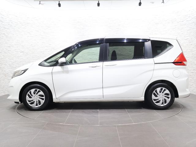 フリード＋ Ｇ・ホンダセンシング　純正ナビ　バックカメラ　両側パワースライドドア　ＥＴＣ　ハロゲンライト　純正ＳＷ　プリクラッシュ　Ｂモニター　両側オートスライドドア　パワーウインド　スマートキー　両席エアバック　ＰＳ　フルセグ（23枚目）