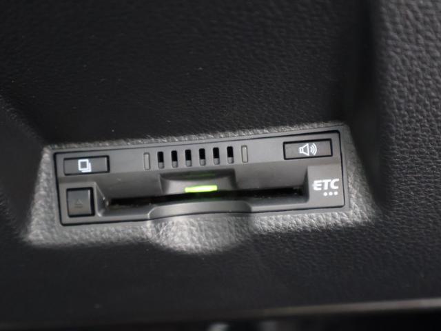 ヤリスクロス ハイブリッドZ 純正ナビ バックカメラ クルーズコントロール パーキングセンサー 軽減ブレーキ 踏み間違い防止 シートヒーター 電動シート ETC LEDライト インテリジェントキー シ-トヒ-タ- クリソナ USB(7枚目)