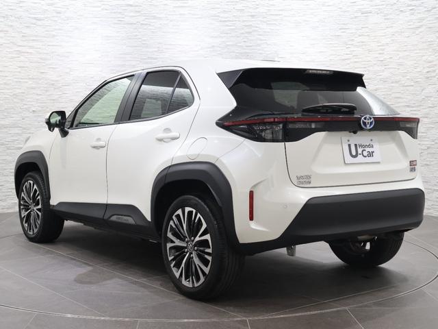 ヤリスクロス ハイブリッドZ 純正ナビ バックカメラ クルーズコントロール パーキングセンサー 軽減ブレーキ 踏み間違い防止 シートヒーター 電動シート ETC LEDライト インテリジェントキー シ-トヒ-タ- クリソナ USB(17枚目)