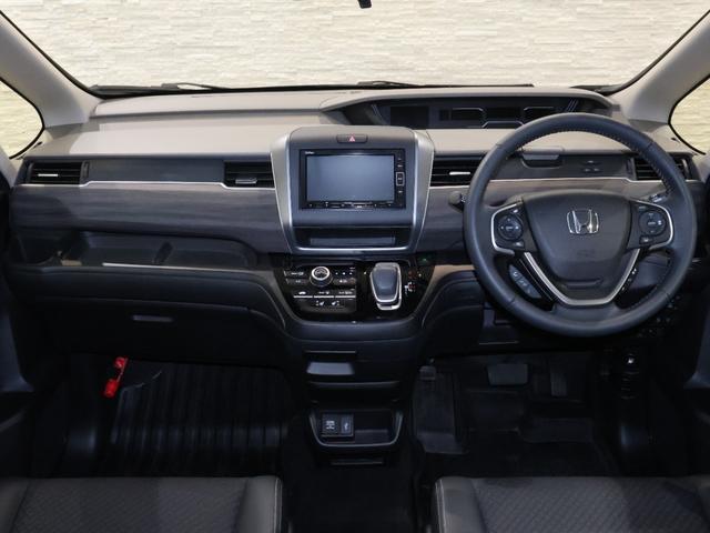 フリードハイブリッド ハイブリッド・Ｇ　純正ナビ　バックカメラ　両側パワースライドドア　前後ドラレコ　パーキングセンサー　シートヒーター　ＥＴＣ　ＬＥＤライト　両電動ドア　サイドエアバック　クルコン　スマキー　パワーステアリング　Ｂカメラ（7枚目）