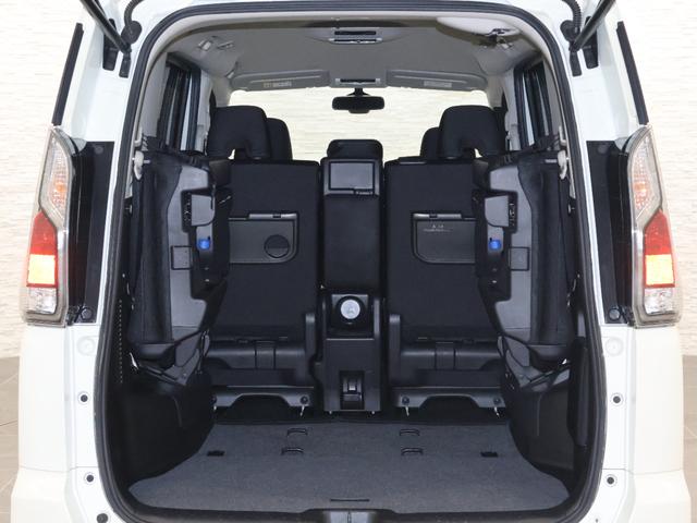 セレナ ライダー　Ｓ－ＨＹＢＲＩＤ　純正ナビ　バックカメラ　両側パワースライドドア　クルーズコントロール　軽減ブレーキ　踏み間違い防止　ＥＴＣ　ＬＥＤライト　純正ＡＷ　スマートキー　衝突軽減　地デジ　オートクルーズ（18枚目）