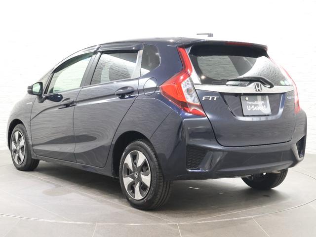 フィットハイブリッド Ｌパッケージ　純正ナビ　バックカメラ　クルーズコントロール　衝突軽減ブレーキ　踏み間違い防止　横滑り防止　ＥＴＣ　ＬＥＤライト　純正ＳＷ　スマートキー　ナビ＆ＴＶ　地デジフルセグＴＶ　ＵＳＢ　サイドエアバック（22枚目）