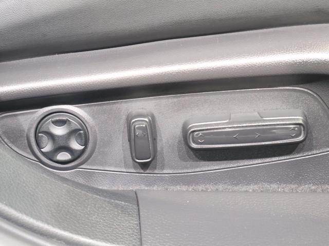 アコード ｅ：ＨＥＶ　ホンダコネクトディスプレイ　Ｇｏｏｇｌｅ搭載　マルチビューカメラ　パーキングセンサー　パーキングパイロット　ブラインドスポットインフォメーション　前後ドラレコ　ＥＴＣ　ＬＥＤライト　フルセグテレビ（20枚目）