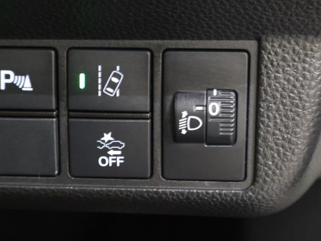 N-WGNカスタム L・ターボホンダセンシング 4WD 純正ナビ バックカメラ 前後ドラレコ パーキングセンサー シートヒーター ETC LEDライト フォグ 純正AW スマートキー 記録簿 AC ナビ&TV VSA フルセグテレビ ABS USB(12枚目)