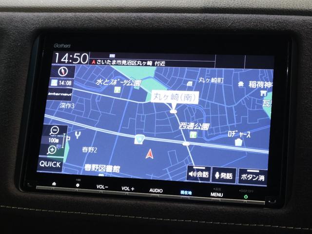 ヴェゼル ハイブリッドＲＳ・ホンダセンシング　純正ナビ　バックカメラ　横滑り防止　シートヒーター　ＥＴＣ　ＬＥＤライト　フォグ　社外ＡＷ　スマートキー　定期点検記録簿　デュアルエアコン　サイドＳＲＳ　Ｒカメ　フルオートエアコン　両席エアバック（3枚目）