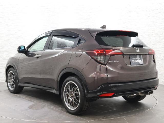 ヴェゼル ハイブリッドＲＳ・ホンダセンシング　純正ナビ　バックカメラ　横滑り防止　シートヒーター　ＥＴＣ　ＬＥＤライト　フォグ　社外ＡＷ　スマートキー　定期点検記録簿　デュアルエアコン　サイドＳＲＳ　Ｒカメ　フルオートエアコン　両席エアバック（23枚目）
