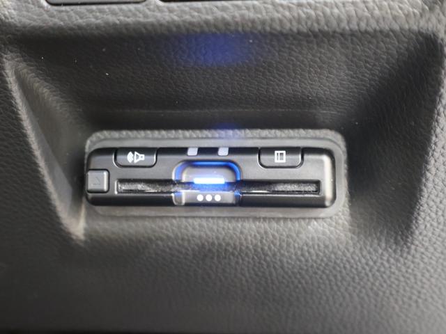 ステップワゴン ｅ：ＨＥＶスパーダプレミアムライン　純正ナビ　マルチビューカメラ　両側パワースライドドア　前後ドラレコ　パーキングセンサー　ブラインドスポットインフォメーション　パワーバックドア　シートヒーター　オットマン　ＥＴＣ　ＬＥＤライト　フォグ（19枚目）