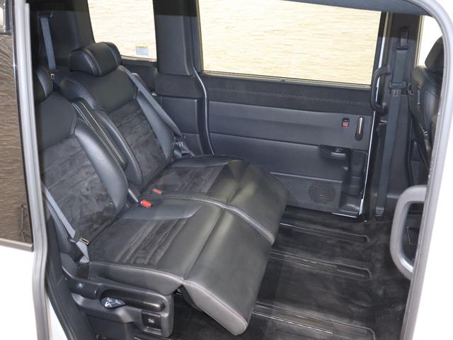 ステップワゴン ｅ：ＨＥＶスパーダプレミアムライン　純正ナビ　マルチビューカメラ　両側パワースライドドア　前後ドラレコ　パーキングセンサー　ブラインドスポットインフォメーション　パワーバックドア　シートヒーター　オットマン　ＥＴＣ　ＬＥＤライト　フォグ（21枚目）