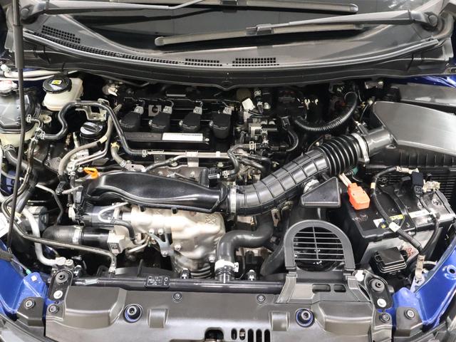 エンジンルームもピカピカに仕上げております！