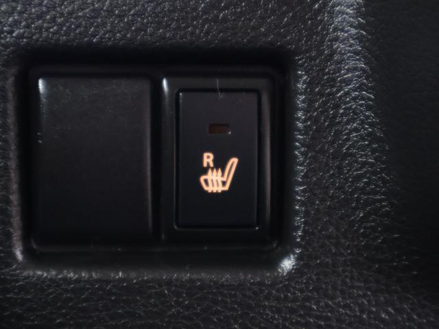 スペーシアカスタム ハイブリッドＸＳターボ　社外ナビ　マルチビューカメラ　両側パワースライドドア　パーキングセンサー　踏み間違い防止　車線逸脱警報　横滑り防止　シートヒーター　ＥＴＣ　ＬＥＤライト　フォグ　両自動ドア　前後誤発進抑制機能　ＡＣ（7枚目）