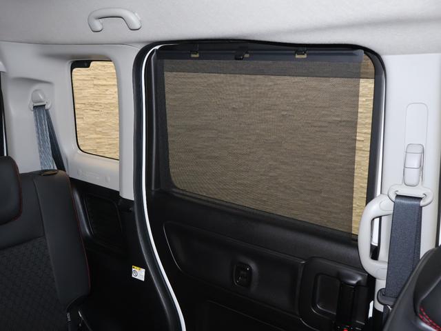 スペーシアカスタム ハイブリッドＸＳターボ　社外ナビ　マルチビューカメラ　両側パワースライドドア　パーキングセンサー　踏み間違い防止　車線逸脱警報　横滑り防止　シートヒーター　ＥＴＣ　ＬＥＤライト　フォグ　両自動ドア　前後誤発進抑制機能　ＡＣ（19枚目）