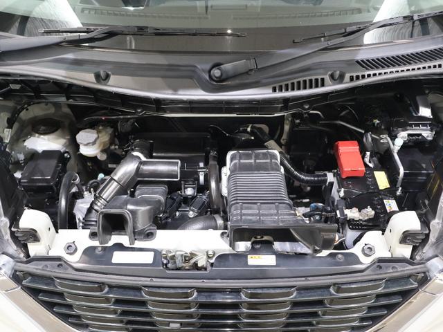 スペーシアカスタム ハイブリッドＸＳターボ　社外ナビ　マルチビューカメラ　両側パワースライドドア　パーキングセンサー　踏み間違い防止　車線逸脱警報　横滑り防止　シートヒーター　ＥＴＣ　ＬＥＤライト　フォグ　両自動ドア　前後誤発進抑制機能　ＡＣ（32枚目）