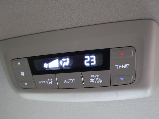 ステップワゴンスパーダ e:HEVスパーダG・EXホンダセンシング 純正ナビ フルセグTV バックカメラ 両側パワースライドドア シートヒーター ETC 純正ドラレコ前後 純正アルミ LEDライト フォグ エアバック 地デジ クルコン サイドエアバッグ シ-トヒ-タ-(10枚目)