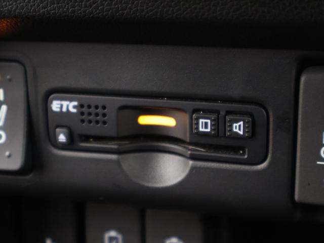 Ｎ－ＷＧＮカスタム ＧターボＳＳブラックスタイルパッケージ　純正ナビ　バックカメラ　クルーズコントロール　衝突軽減ブレーキ　踏み間違い防止　シートヒーター　ＥＴＣ　ＨＩＤライト　フォグ　純正ＡＷ　スマートキー　衝突被害軽減ブレーキ　横滑り防止装置　サイドＳＲＳ（11枚目）