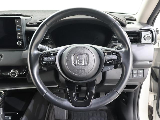 ヴェゼル ｅ：ＨＥＶＺ　純正ナビ　バックカメラ　前後ドラレコ　パーキングセンサー　ブラインドスポットインフォメーション　パワーテールゲート　シートヒーター　ステアリングヒーター　ＥＴＣ　ＬＥＤライト　フォグ　純正ＡＷ　スマキ（6枚目）