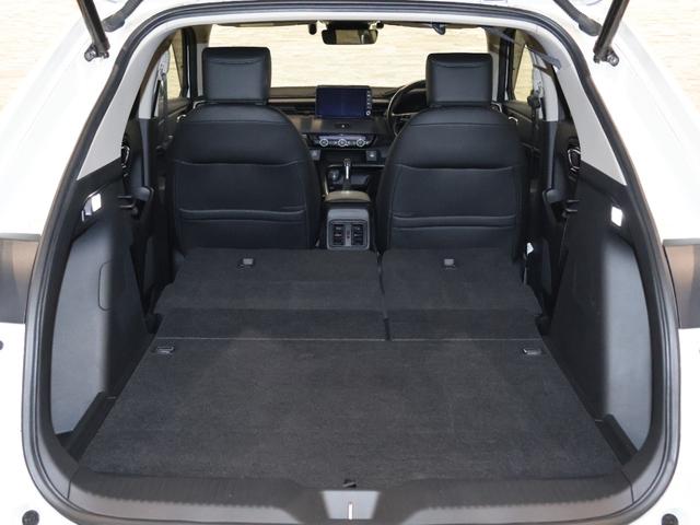 ヴェゼル ｅ：ＨＥＶＺ　純正ナビ　バックカメラ　前後ドラレコ　パーキングセンサー　ブラインドスポットインフォメーション　パワーテールゲート　シートヒーター　ステアリングヒーター　ＥＴＣ　ＬＥＤライト　フォグ　純正ＡＷ　スマキ（23枚目）