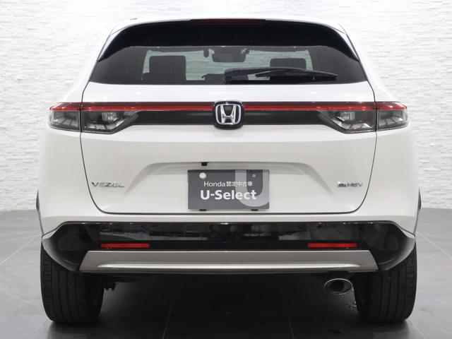 ヴェゼル ｅ：ＨＥＶＺ　純正ナビ　バックカメラ　前後ドラレコ　パーキングセンサー　ブラインドスポットインフォメーション　パワーテールゲート　シートヒーター　ステアリングヒーター　ＥＴＣ　ＬＥＤライト　フォグ　純正ＡＷ　スマキ（28枚目）