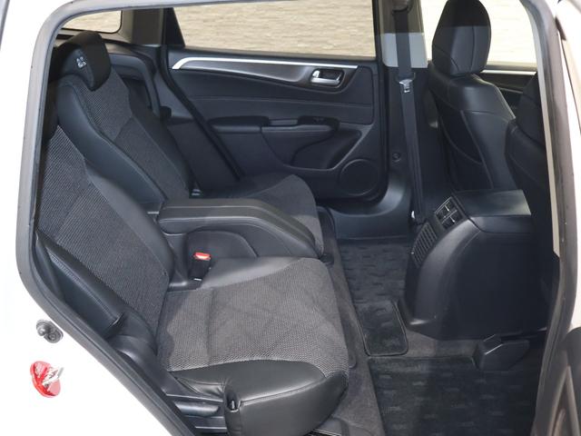 ジェイド ハイブリッドＸ　純正ナビ　バックカメラ　純正ドラレコ　横滑り防止　ＥＴＣ　ＬＥＤライト　フォグ　純正ＡＷ　スマートキー　ドライブレコーダ　スマキー　地デジフルセグ　踏み間違い防止装置　ＥＣＯモード　ナビＴＶ　ＵＳＢ（14枚目）