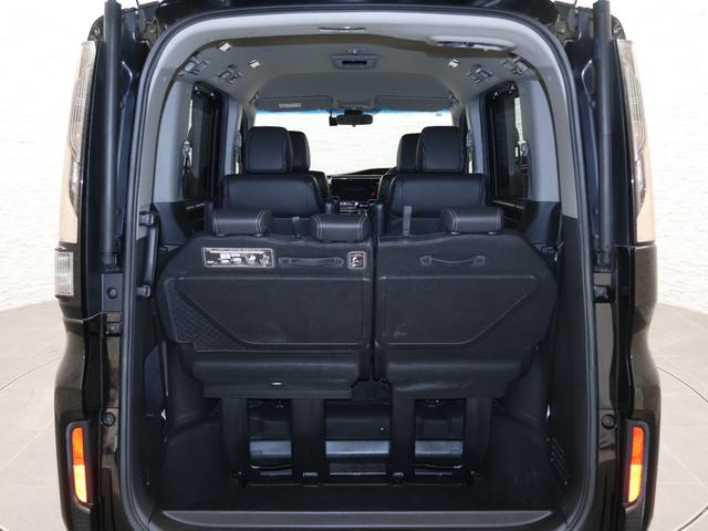 ステップワゴンスパーダ スパーダハイブリッドＧ・ＥＸホンダセンシング　純正ナビ　バックカメラ　両側パワースライドドア　わくわくゲート　パーキングセンサー　横滑り防止　シートヒーター　ＥＴＣ　ＬＥＤライト　フォグ　純正ＡＷ　フルオートエアコン　キーフリー　Ｓヒーター（22枚目）