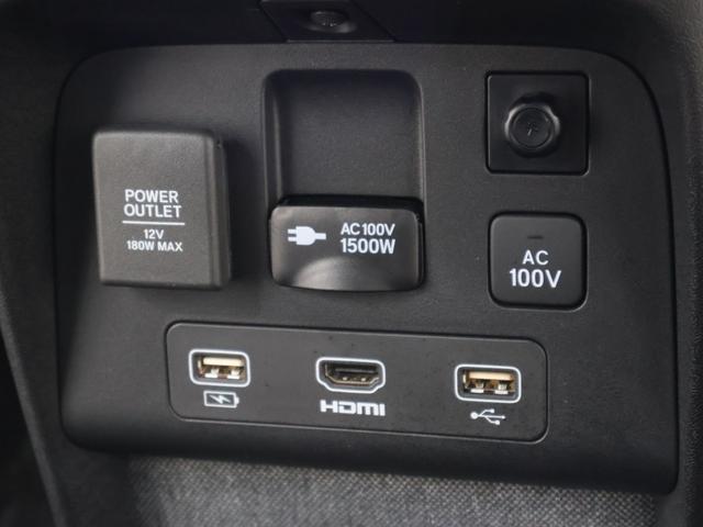 ＨＤＭＩ入力に対応しております！映像出力対応の機器を接続することで、ディスプレイ画面に機器の映像を映し出すことができます！ＵＳＢオーディオ用ソケット、ＡＣ電源もついております！