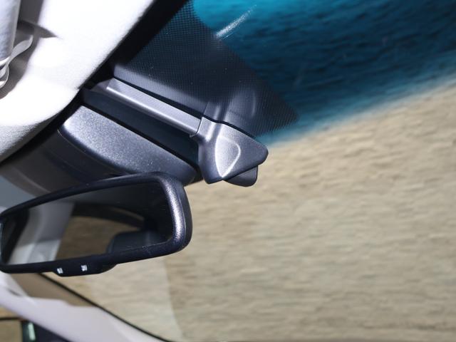 インサイト ＥＸ　純正ナビ　バックカメラ　前後ドラレコ　ブラインドスポットインフォメーション　パーキングセンサー　横滑り防止　シートヒーター　ＥＴＣ　ＬＥＤライト　フォグ　純正ＡＷ　スマートキー　ソナー　衝突軽減（11枚目）