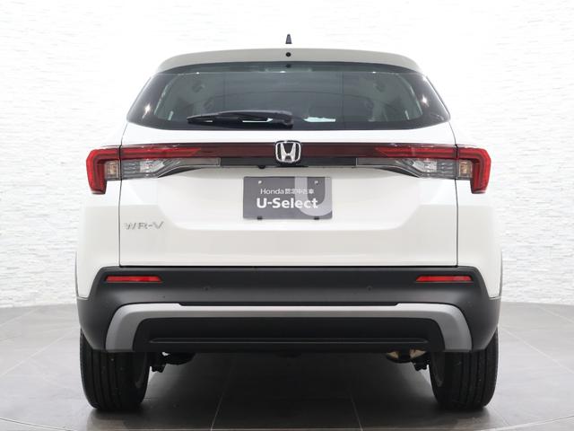 ＷＲ－Ｖ Ｚブラックスタイル　純正ナビ　ホンダセンシング　ホンダコネクト　フルセグＴＶ　パーキングセンサー　オートハイビーム　純正アルミホイール　Ｒカメラ　ＬＥＤヘッドランプ　盗難防止システム　衝突被害軽減システム　スマートキー（21枚目）
