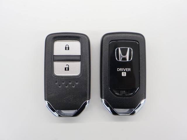 ＷＲ－Ｖ Ｚブラックスタイル　純正ナビ　ホンダセンシング　ホンダコネクト　フルセグＴＶ　パーキングセンサー　オートハイビーム　純正アルミホイール　Ｒカメラ　ＬＥＤヘッドランプ　盗難防止システム　衝突被害軽減システム　スマートキー（29枚目）