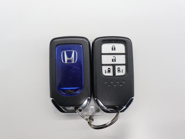 ステップワゴンスパーダ スパーダハイブリッドＧ・ＥＸホンダセンシング　純正ナビ　バックカメラ　両側パワースライドドア　わくわくゲート　横滑り防止　シートヒーター　ＥＴＣ　ＬＥＤライト　フォグ　純正ＡＷ　スマートキー　フルオートエアコン　キーフリー　Ｓヒーター　横滑防止（35枚目）