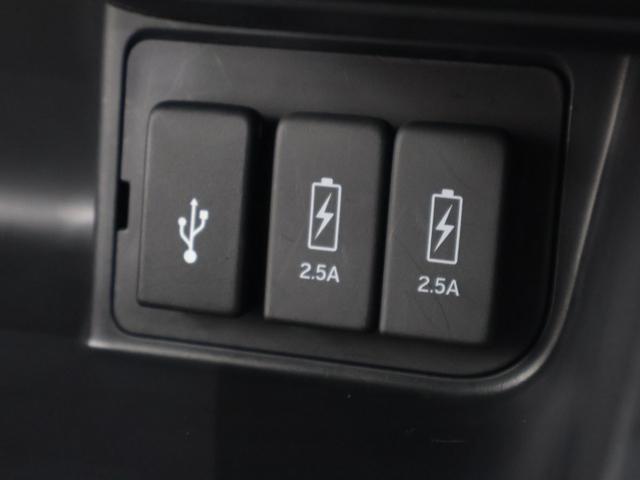 Ｎ－ＢＯＸカスタム Ｌターボ　純正ナビ　バックカメラ　両側パワースライドドア　パーキングセンサー　横滑り防止　シートヒーター　ＥＴＣ　ＬＥＤライト　フォグ　純正ＡＷ　スマートキー　地デジチューナー　衝突軽減ブレーキサポート　ＰＳ（16枚目）