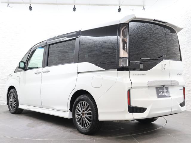 ステップワゴンスパーダ スパーダハイブリッドＧ・ＥＸホンダセンシング　純正ナビ　マルチビューカメラ　両側パワースライドドア　わくわくゲート　パーキングアシスト　シートヒーター　ＥＴＣ　ＬＥＤライト　フォグ　純正ＡＷ　スマートキー　フルオートエアコン　駐車アシスト　ＷＡＣ（29枚目）