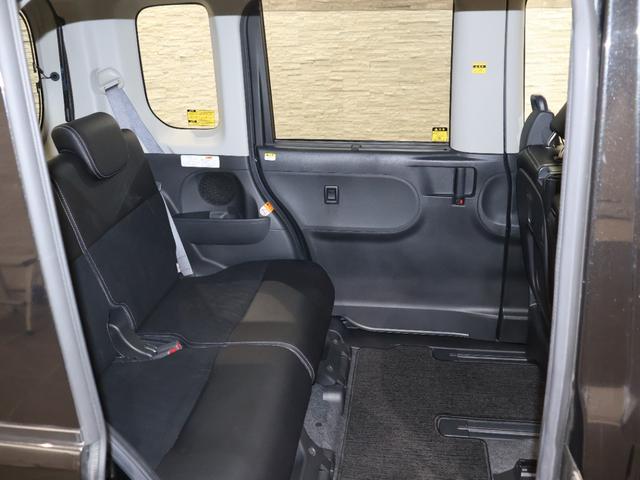 タント カスタムＲＳトップエディションＳＡＩＩＩ　純正ナビ　バックカメラ　両側パワースライドドア　衝突軽減ブレーキ　踏み間違い防止　シートヒーター　ＥＴＣ　ＬＥＤライト　純正ＡＷ　スマートキー　ブレーキサポート　ＡＡＣ　Ｂモニター　イモビライザー（11枚目）