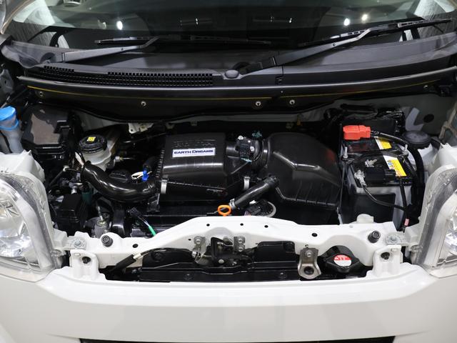 Ｎ－ＢＯＸスラッシュ Ｇ・Ｌインテリアカラーパッケージ　純正ナビ　バックカメラ　衝突軽減ブレーキ　踏み間違い防止　横滑り防止　電動パーキングブレーキ　シートヒーター　ＥＴＣ　ＨＩＤライト　純正ＳＷ積載　社外ＡＷ　スマートキー　衝突被害軽減システム　フルセグ（28枚目）