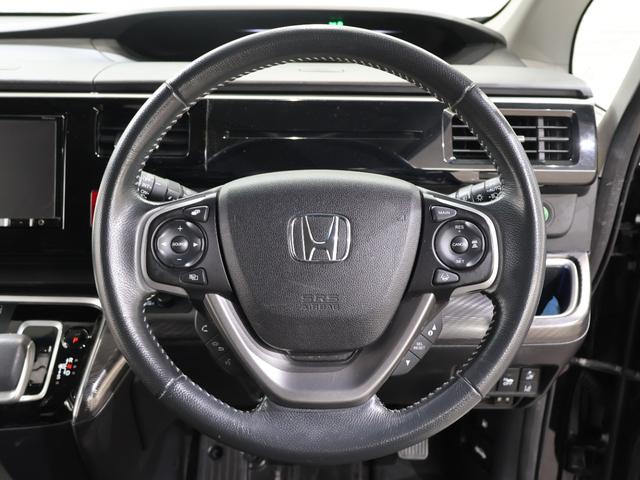 ステップワゴンスパーダ スパーダハイブリッドＧホンダセンシング　社外ナビ　バックカメラ　両側パワースライドドア　わくわくゲート　横滑り防止　ＥＴＣ　ＬＥＤライト　フォグ　純正ＡＷ　スマートキー　ＣＭＢＳ　リヤカメラ　スマキー　Ａストップ　ＥＳＣ　ＵＳＢ入力　地デジ（6枚目）