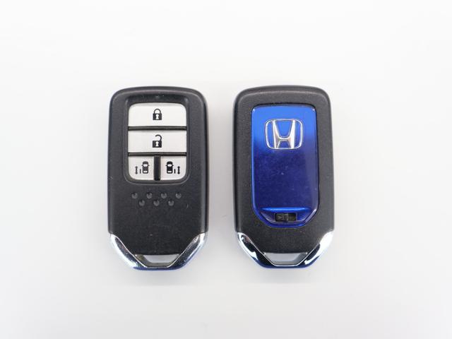 ステップワゴンスパーダ スパーダハイブリッドＧ・ＥＸホンダセンシング　純正ナビ　マルチビューカメラ　フリップダウンモニター　両側パワースライドドア　わくわくゲート　パーキングアシスト　横滑り防止　シートヒーター　ＥＴＣ　ＬＥＤライト　フォグ　純正ＡＷ　スマートキー（37枚目）